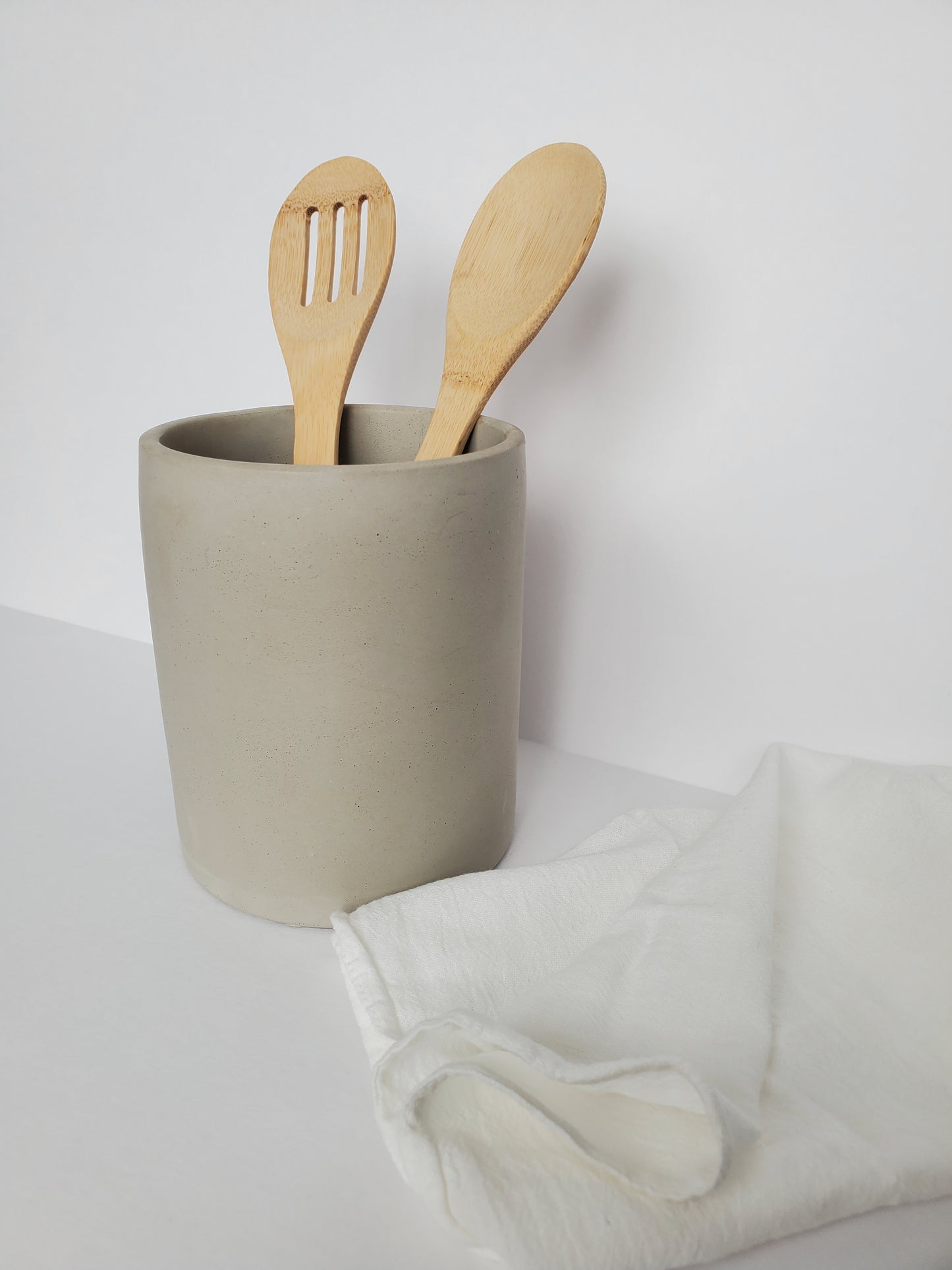 Concrete Utensil Holder